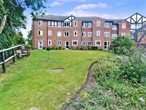 PHOTOS SHOW GENERAL VIEW OF RETIREMENT DEVELOPMENT- click for photo gallery